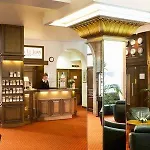Hotell Oceania Le Jura 4*