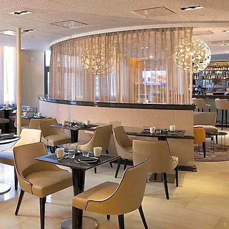 Oceania Le Jura Hotel
