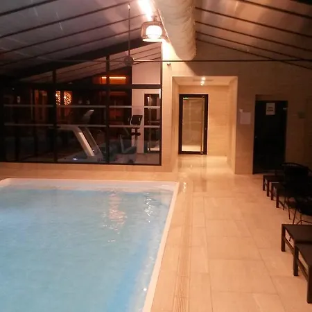 朱拉第戎大洋洲酒店 4*