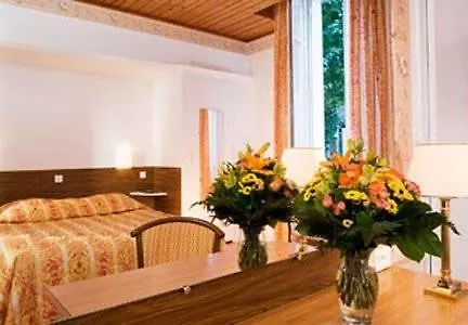 朱拉第戎大洋洲酒店 第戎